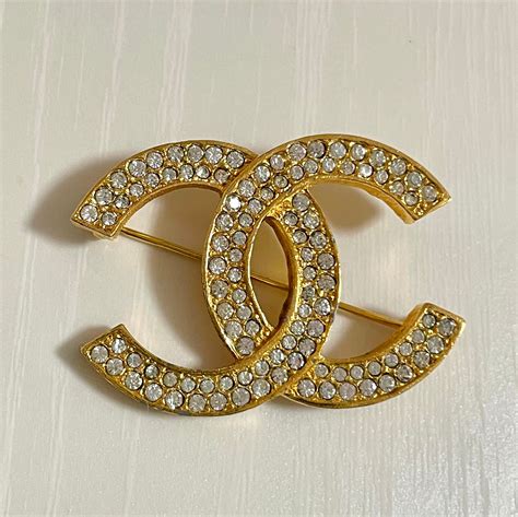 chanel cc brooch replica|chanel brooch second hand.